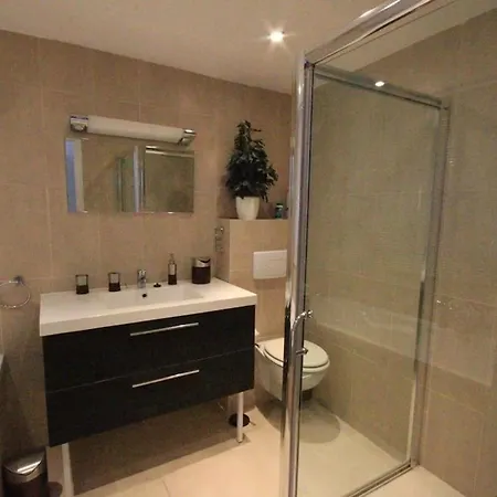 Jolie Maison Avec Vue - 8 Pers. - Fr-1-226b-264 *
